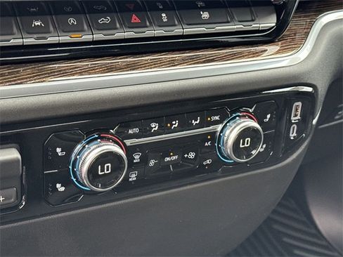 New 2026 GMC Sierra 1500 Elevation image 20