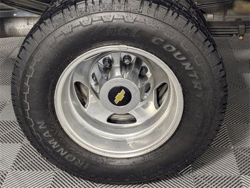 Certified 2022 Chevrolet Silverado 3500 High Country w/ Snow Plow Prep/Camper Package image 16