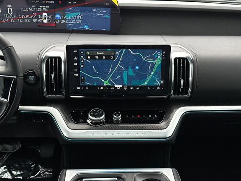 New 2025 Ford Expedition Platinum w/ Stealth Performance Package image 24