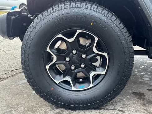 Used 2022 Jeep Wrangler Unlimited Rubicon 4xe w/ Cold Weather Group image 10