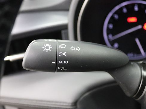 Used 2021 Toyota Avalon XSE image 30