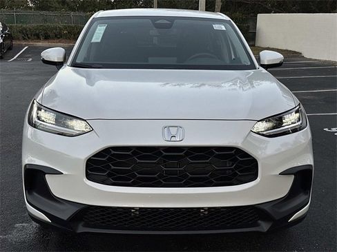 New 2026 Honda HR-V LX image 8