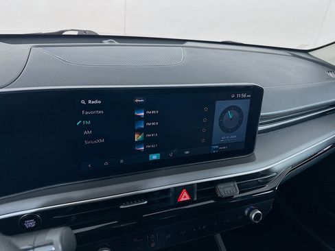 Used 2025 Kia K5 LXS image 19