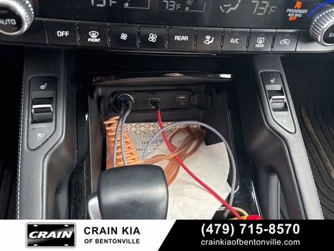 Used 2022 Kia Telluride SX w/ SX Prestige Package image 18