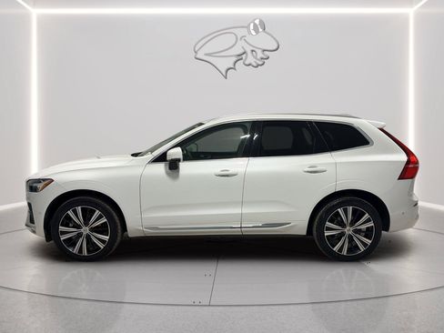 Used 2022 Volvo XC60 B5 Inscription w/ Advanced Package AWD/4WD image 2