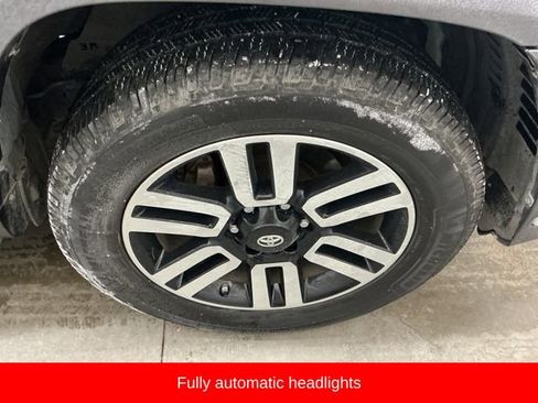 Used 2017 Toyota 4Runner Limited image 15