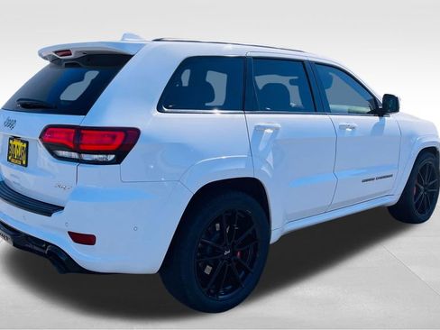 Used 2017 Jeep Grand Cherokee SRT AWD/4WD image 22