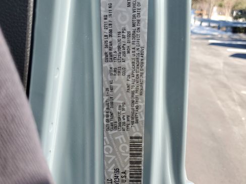 New 2026 Jeep Wrangler Unlimited Rubicon w/ Safety Group AWD/4WD image 21