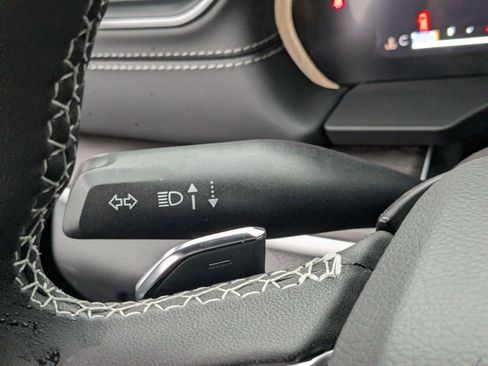 New 2025 Jeep Grand Cherokee Limited w/ Luxury Tech Group II image 28