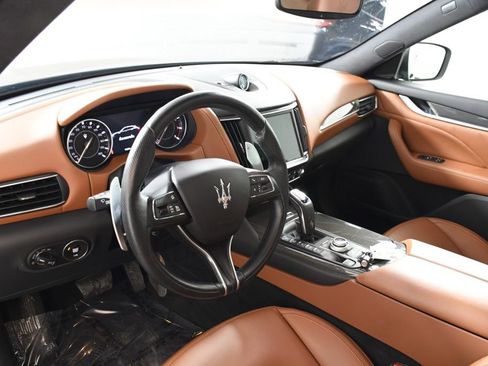 Used 2021 Maserati Levante S image 12