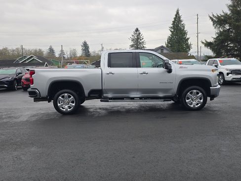 Certified 2021 Chevrolet Silverado 3500 LTZ w/ LTZ Premium Package image 7