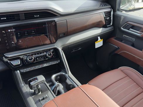 New 2026 GMC Sierra 1500 Denali Ultimate image 10