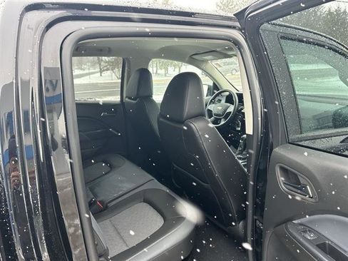 Certified 2022 Chevrolet Colorado Z71 w/ Z71 Midnight Edition image 35