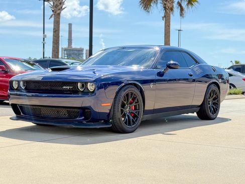 Used 2015 Dodge Challenger SRT Hellcat image 28