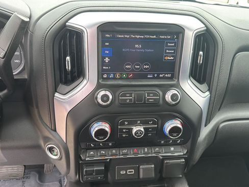 Used 2019 GMC Sierra 1500 SLT w/ SLT Premium Plus Package AWD/4WD image 15