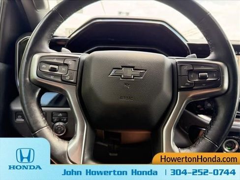 Used 2022 Chevrolet Silverado 1500 RST AWD/4WD image 16