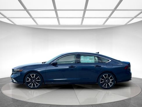 New 2025 Honda Accord Touring image 2