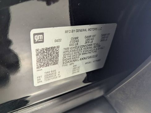 Used 2022 GMC Acadia SLE w/ Driver Convenience Package FWD image 30