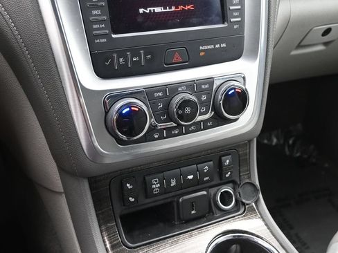 Used 2016 GMC Acadia SLT AWD/4WD image 13