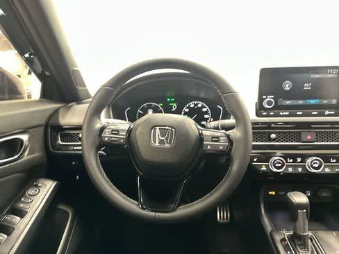 Used 2025 Honda Civic Sport image 15