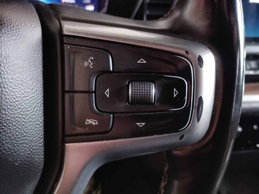 Used 2025 Chevrolet Silverado 2500 LT AWD/4WD image 28