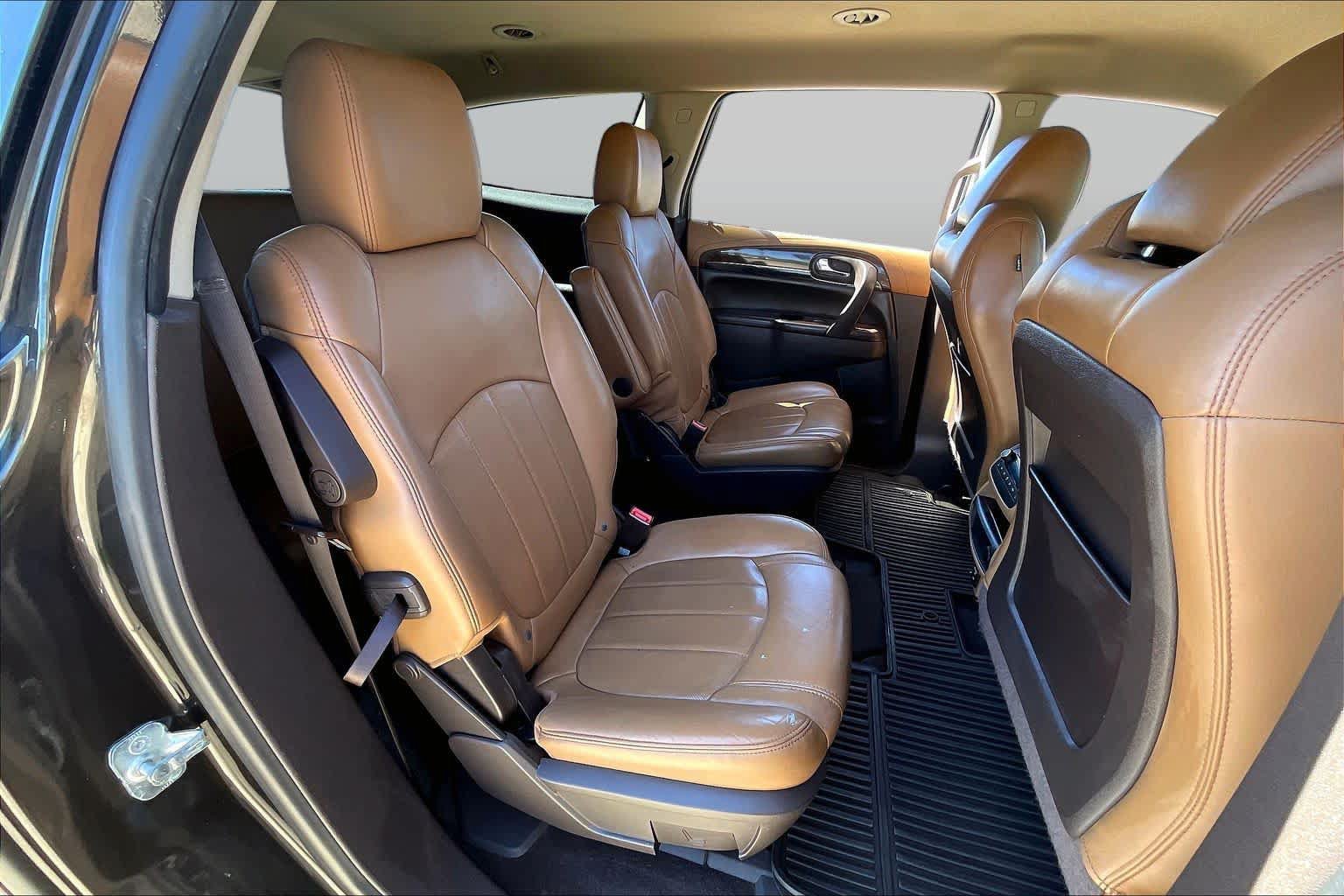 Used 2014 Buick Enclave Leather FWD image 16