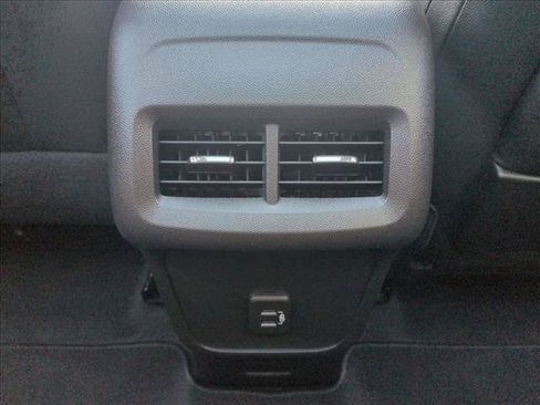 Used 2023 GMC Terrain AT4 w/ Tech Package AWD/4WD image 17