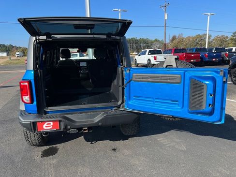 Used 2023 Ford Bronco Black Diamond image 41