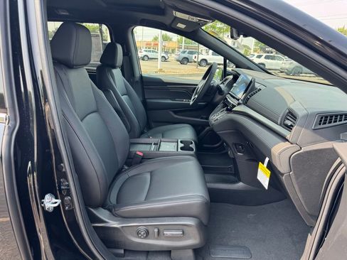 New 2026 Honda Odyssey Sport-L image 17