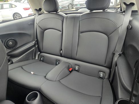 Used 2024 MINI Cooper SE image 12