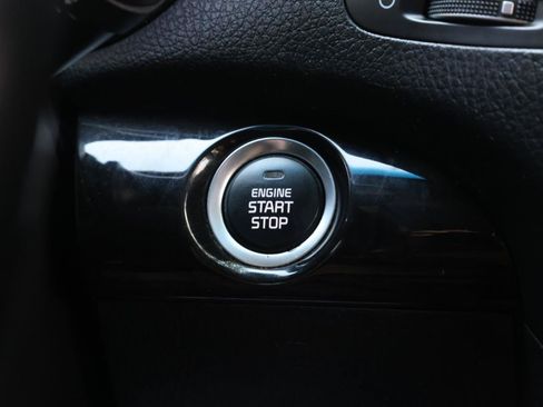Used 2014 Kia Sorento SX w/ 3rd Row Package FWD image 13