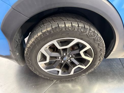 Used 2017 Subaru Crosstrek 2.0i Limited AWD/4WD image 16
