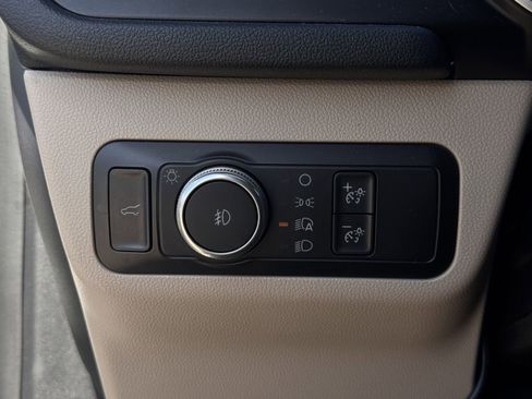 Used 2020 Ford Escape SEL image 24