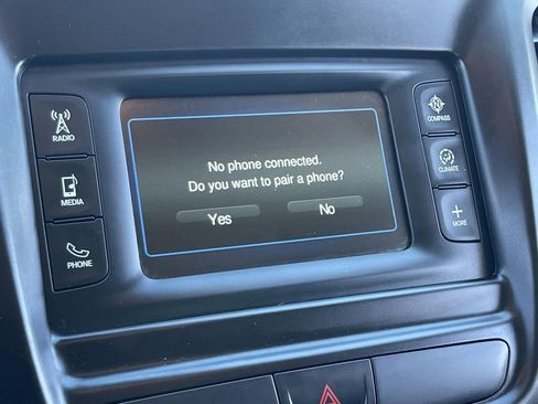 Used 2015 Chrysler 200 Limited image 29