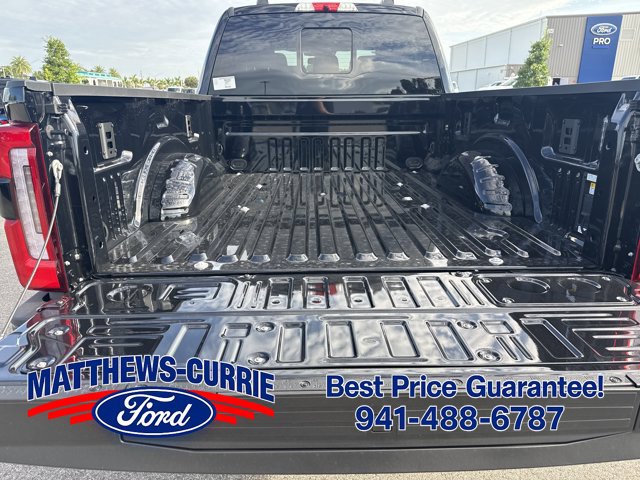 New 2026 Ford F250 Platinum w/ FX4 Off-Road Package AWD/4WD image 15