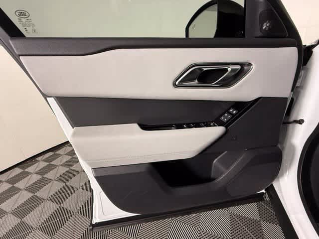New 2026 Land Rover Range Rover Velar S AWD/4WD image 20