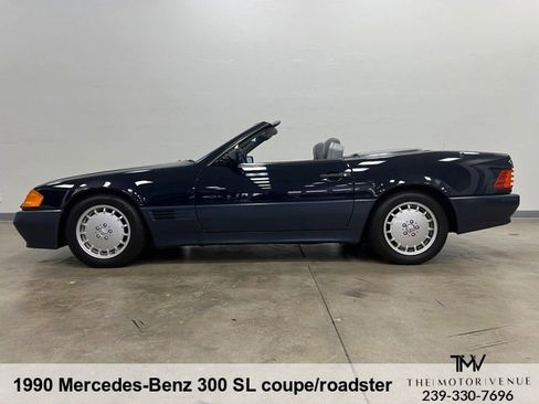 Used 1990 Mercedes-Benz 300 SL image 12