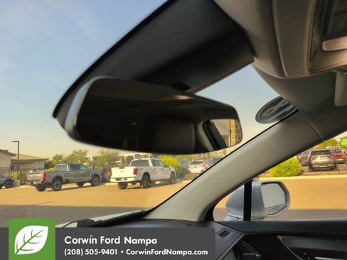 Used 2018 Cadillac XT5 Premium Luxury FWD image 21
