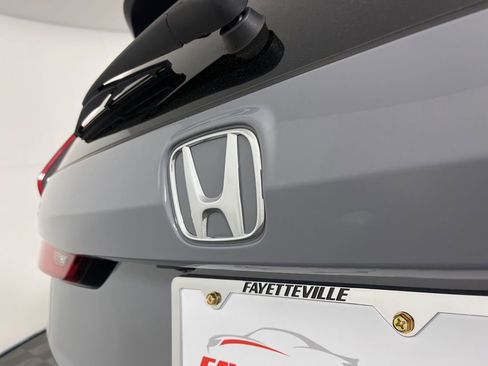 Certified 2025 Honda CR-V EX image 17