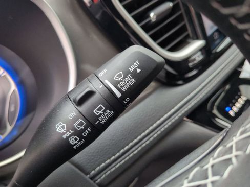 New 2026 Chrysler Pacifica Select image 23