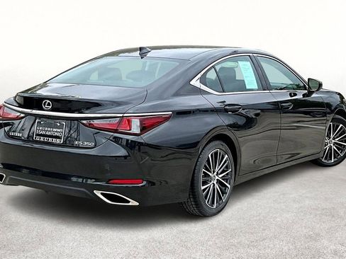 Used 2024 Lexus ES 350 350 w/ Premium Package image 2
