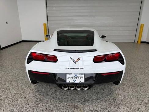 Used 2017 Chevrolet Corvette Stingray Coupe w/ Battery Protection Package RWD image 4