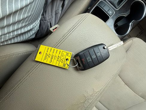 Used 2015 Kia Sorento LX FWD image 24