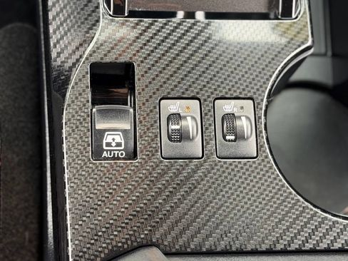 Used 2020 Toyota 4Runner Venture AWD/4WD image 24