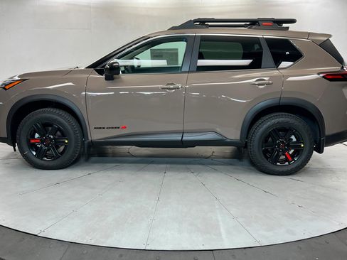 New 2026 Nissan Rogue SV AWD/4WD image 2