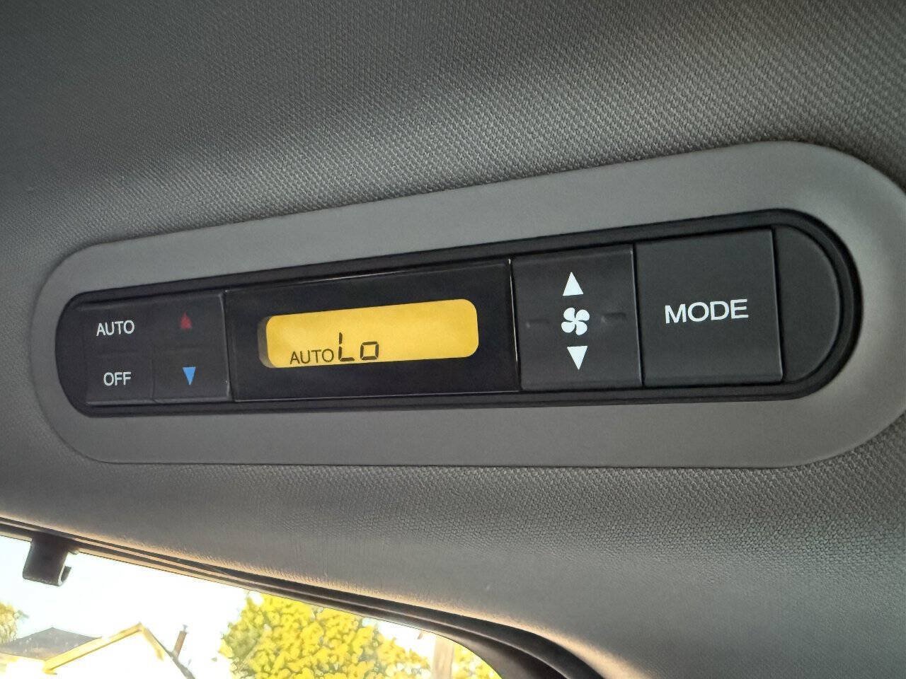 Used 2010 Honda Odyssey EX-L image 30