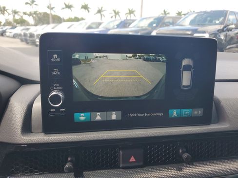 Used 2025 Honda CR-V EX-L image 10