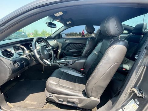 Used 2014 Ford Mustang Premium w/ Equipment Group 203A RWD image 9