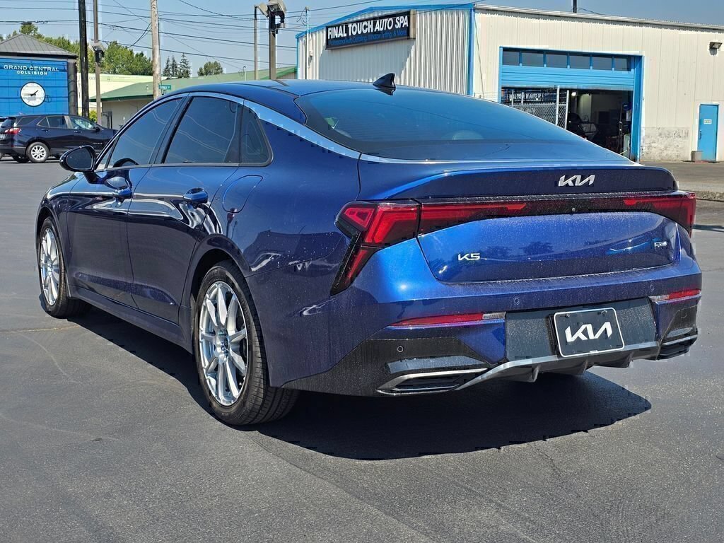 Used 2025 Kia K5 GT-Line AWD/4WD image 3