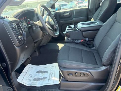 Used 2023 Chevrolet Silverado 1500 Custom AWD/4WD image 11